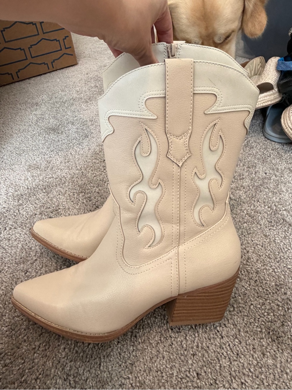 Women's Cream Western Ankle Boots - Classic Cowboy Style